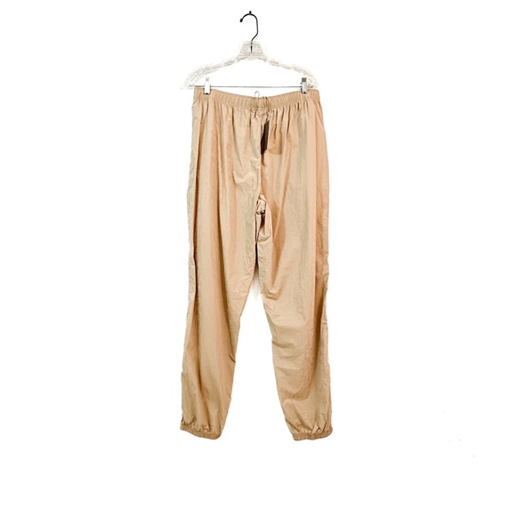 NWT Kith Asra‎ Nylon Bottom in 'Canvas' - Pull on Windbreaker Pant - Large - Picture 3 of 12